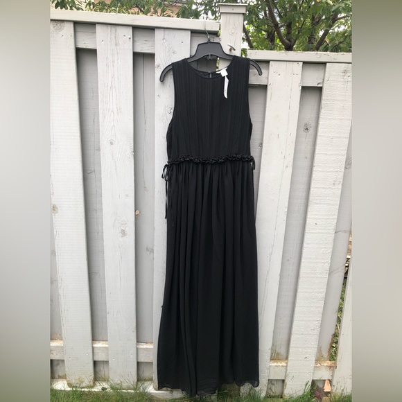 NWT H&M Long Black Dress - Size 14 - Picture 1 of 9